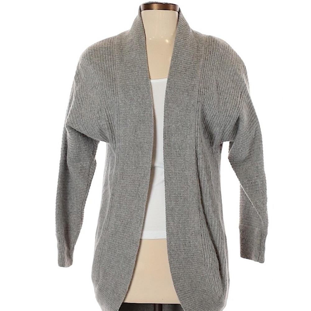 Ellen Tracy Wool Sweater, size small